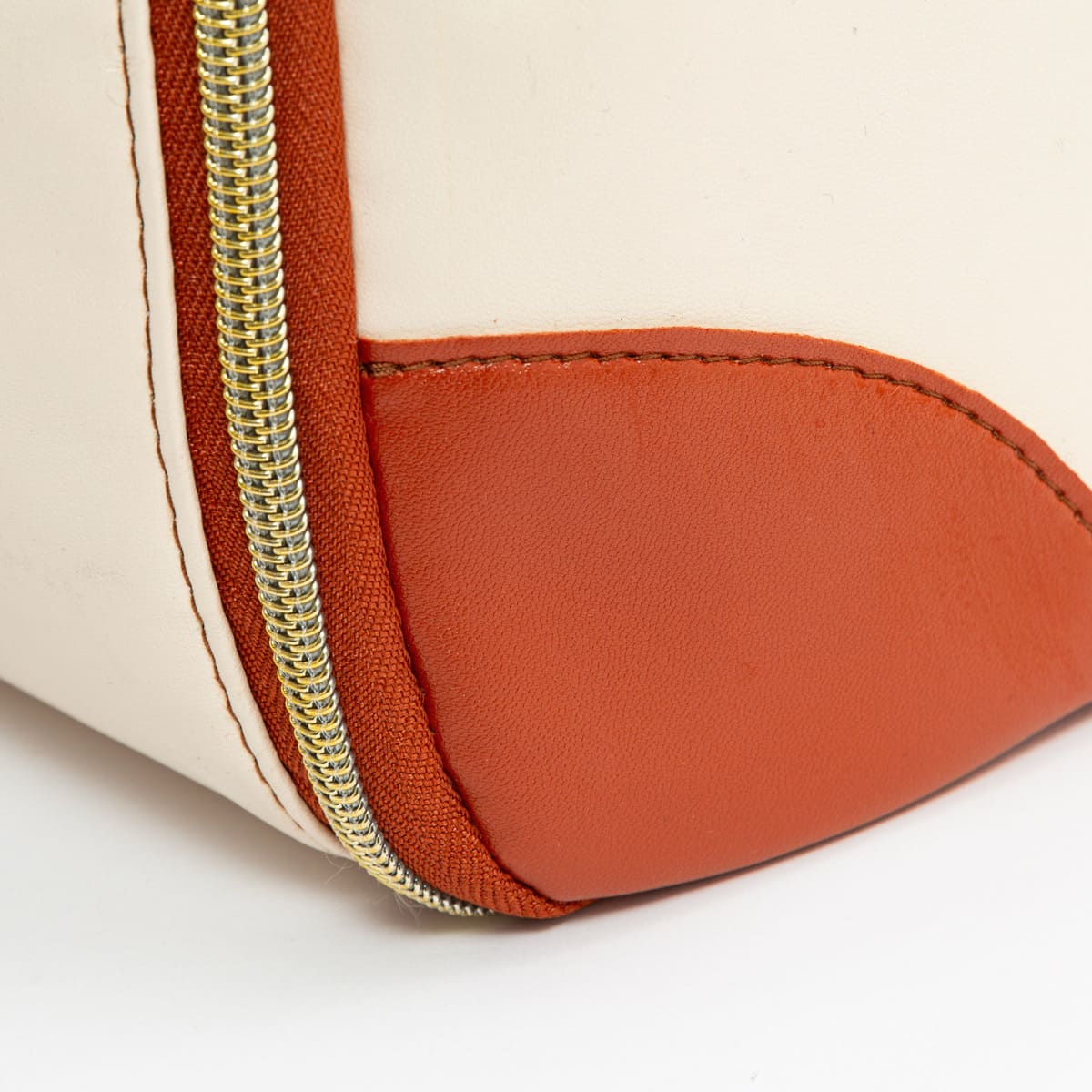 Packora Travel Bag